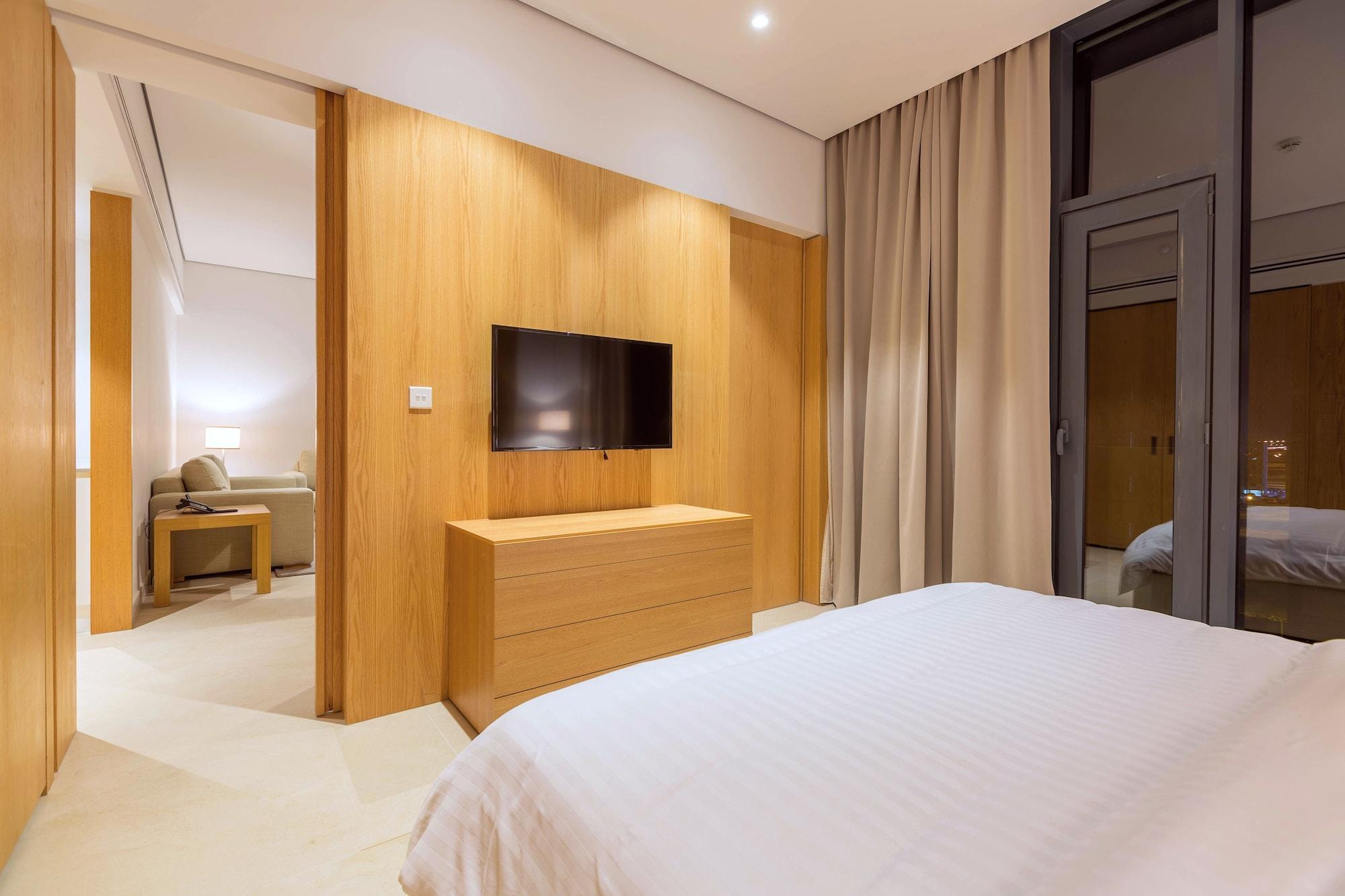 Delta Hotel Apartments Kuwait City Exterior photo A bedroom at the hotel