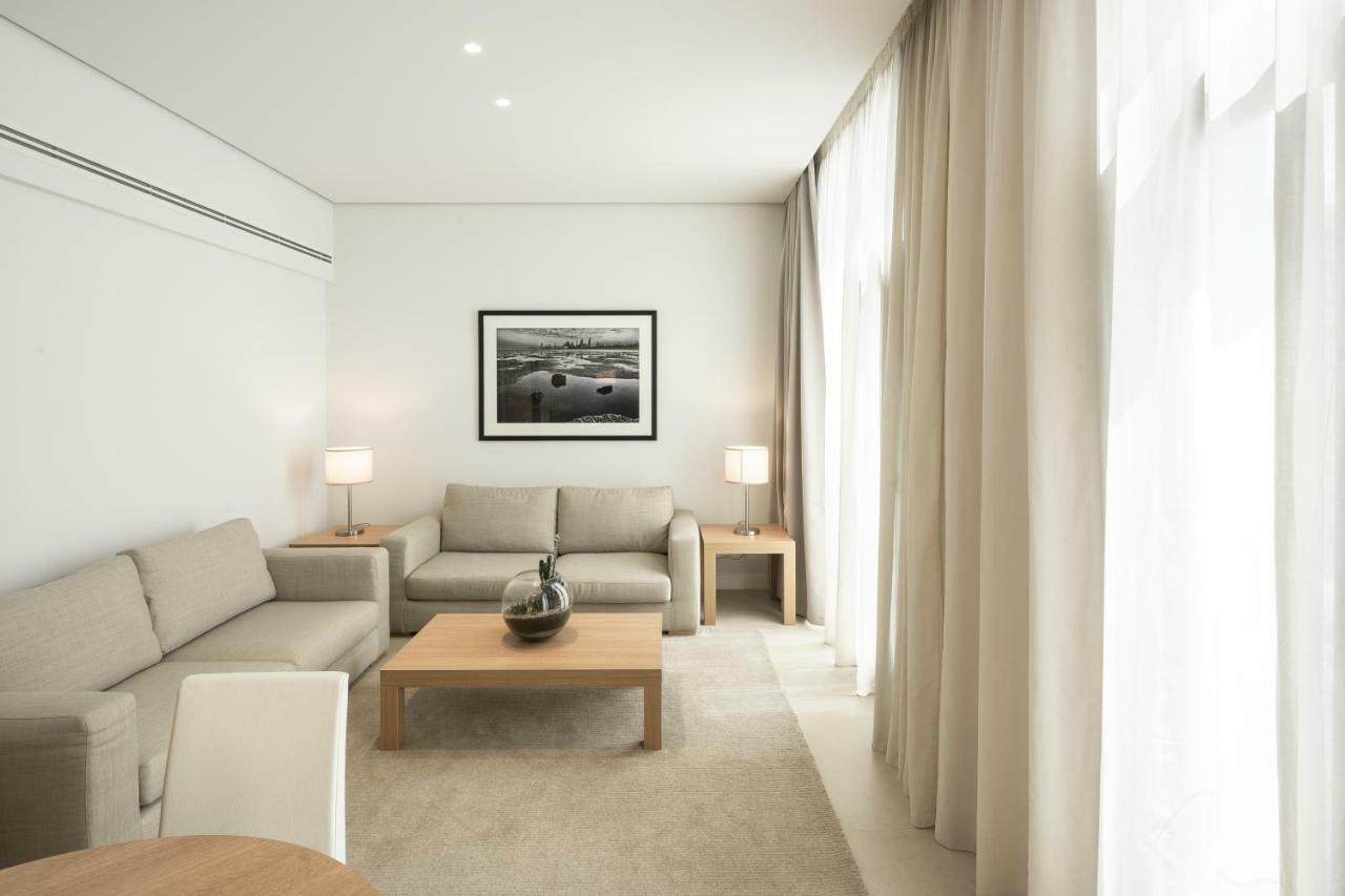 Delta Hotel Apartments Kuwait City Exterior photo A living room